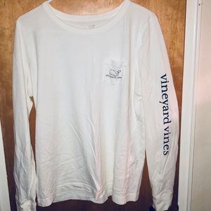 45$⬇️Men’s M Vineyard vines Long sleeve T white